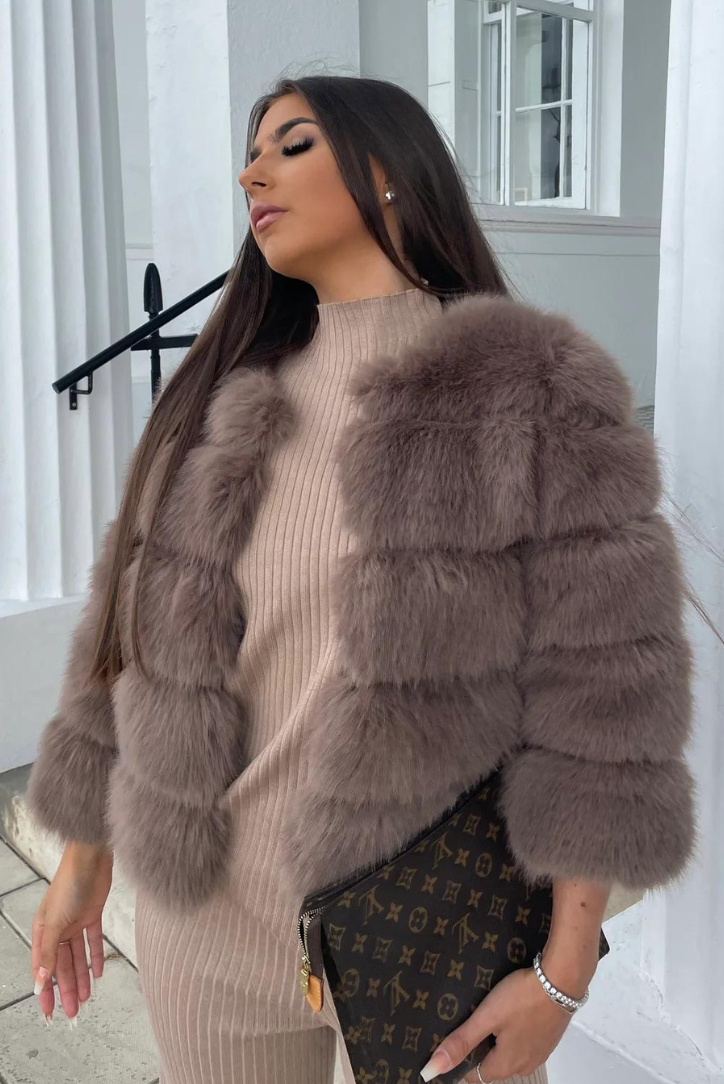 Isla Faux Fur Coat- Mocha