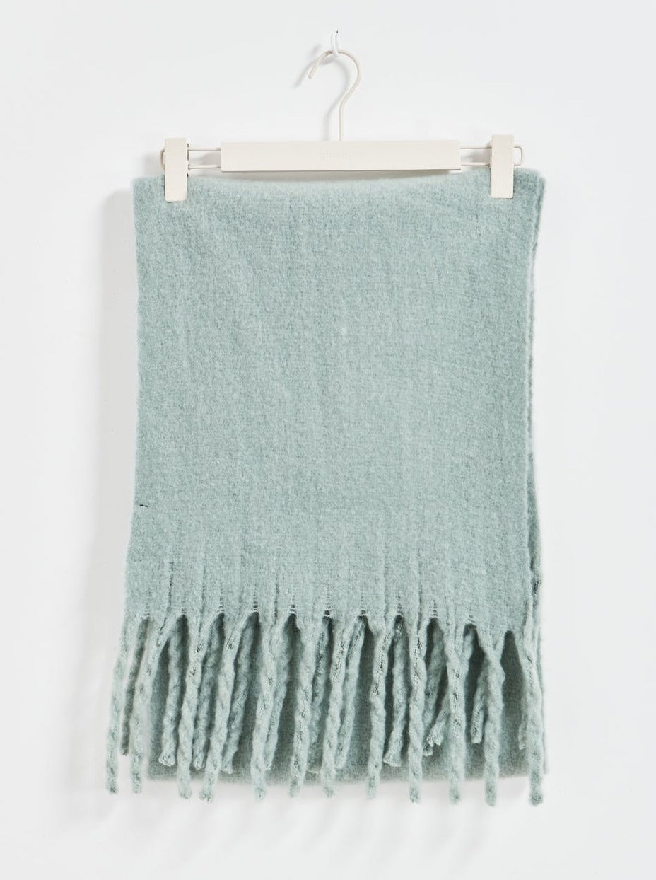 Isla Soft & Chunky Scarf